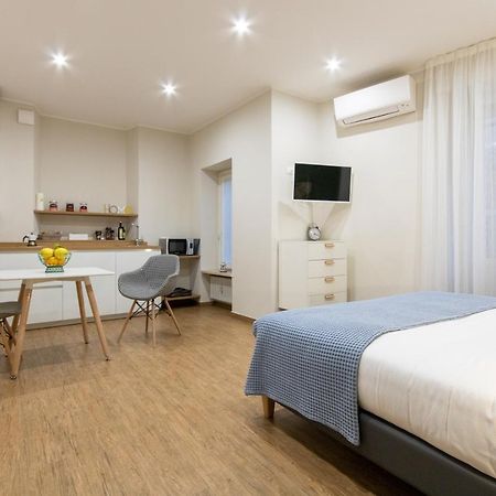 Aqualago Casa Vacanze Apartment C Вербания Екстериор снимка